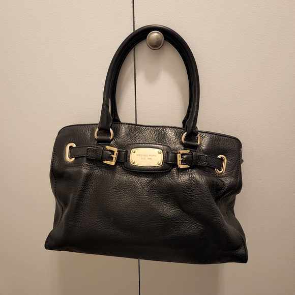 Black leather bag - Micheal Kors Hamilton Satchel Handbag - Picture 3 of 16